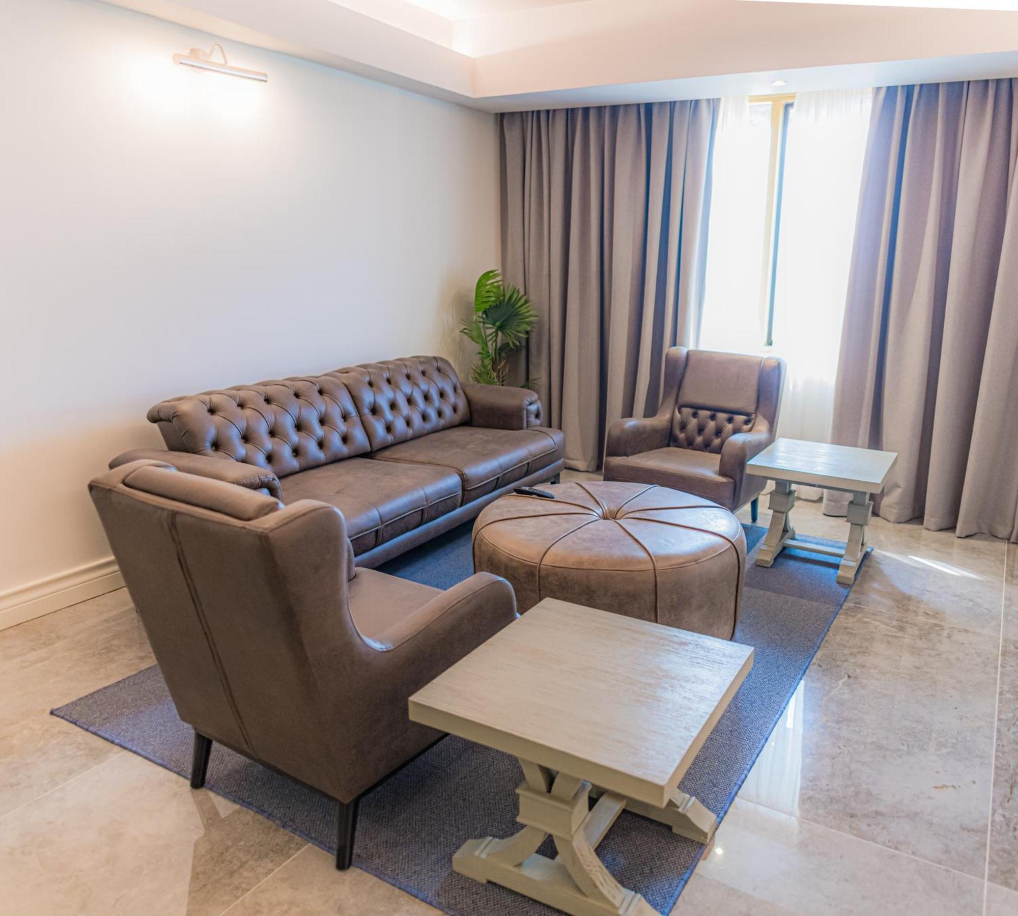 הארארה Rainbow Towers Hotel & Conference Centre מראה חיצוני תמונה