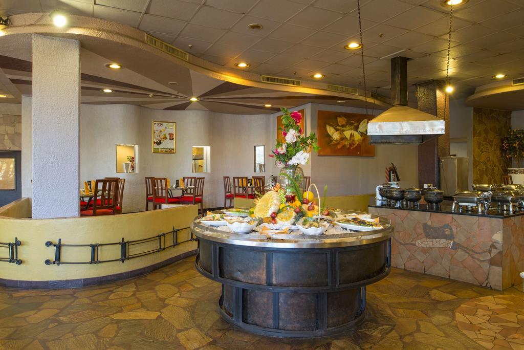 הארארה Rainbow Towers Hotel & Conference Centre מראה חיצוני תמונה